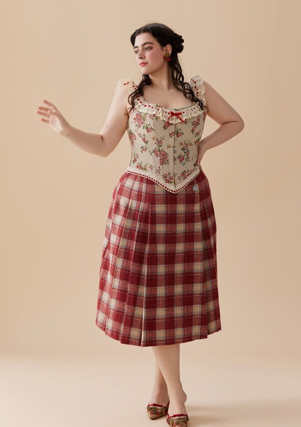 Curve & Plus Rosey Christmas Cottage Skirt Online Sale - Image 3